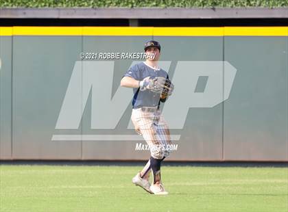 Thumbnail 2 in Keller vs. Rockwall-Heath (UIL 6A Final) photogallery.