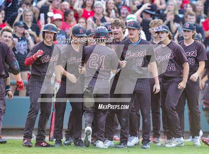 Thumbnail 1 in Keller vs. Rockwall-Heath (UIL 6A Final) photogallery.