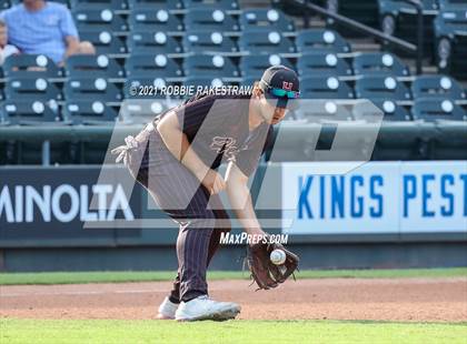 Thumbnail 2 in Keller vs. Rockwall-Heath (UIL 6A Final) photogallery.