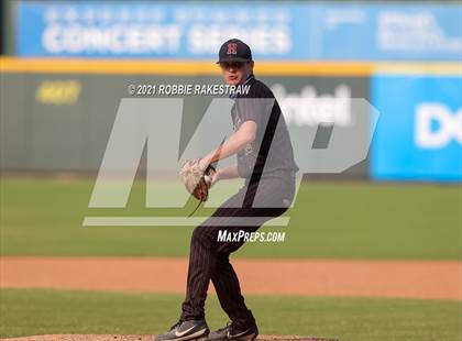 Thumbnail 3 in Keller vs. Rockwall-Heath (UIL 6A Final) photogallery.