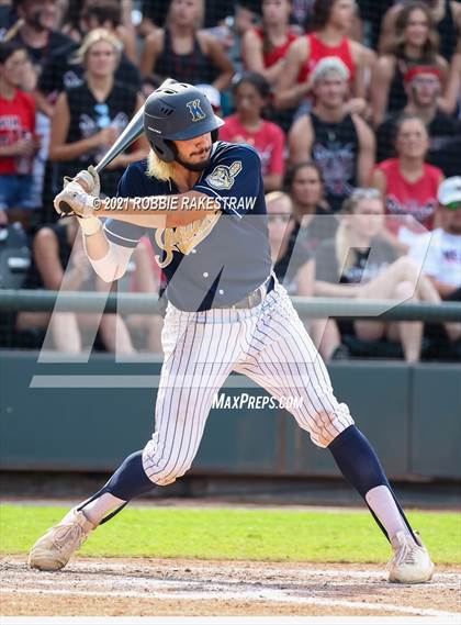 Thumbnail 3 in Keller vs. Rockwall-Heath (UIL 6A Final) photogallery.