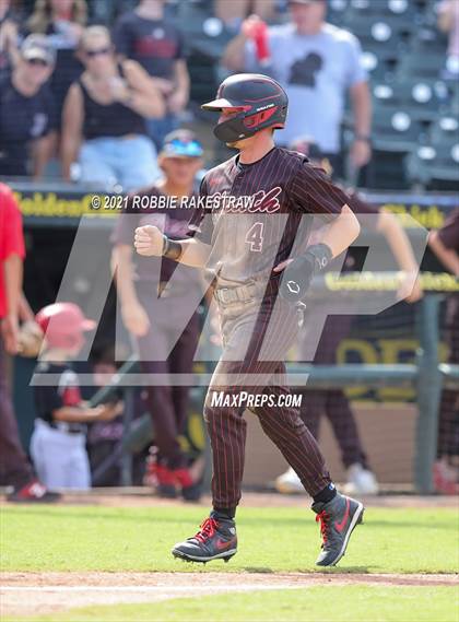 Thumbnail 2 in Keller vs. Rockwall-Heath (UIL 6A Final) photogallery.