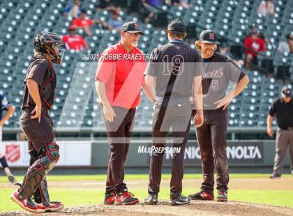 Thumbnail 2 in Keller vs. Rockwall-Heath (UIL 6A Final) photogallery.