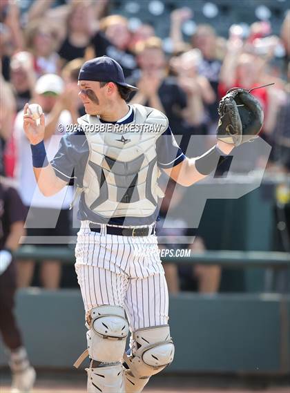 Thumbnail 3 in Keller vs. Rockwall-Heath (UIL 6A Final) photogallery.