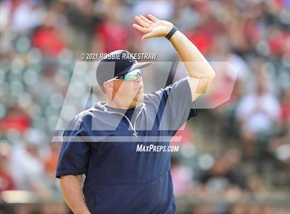 Thumbnail 3 in Keller vs. Rockwall-Heath (UIL 6A Final) photogallery.