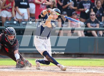 Thumbnail 2 in Keller vs. Rockwall-Heath (UIL 6A Final) photogallery.