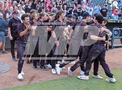 Thumbnail 1 in Keller vs. Rockwall-Heath (UIL 6A Final) photogallery.