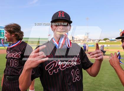 Thumbnail 3 in Keller vs. Rockwall-Heath (UIL 6A Final) photogallery.