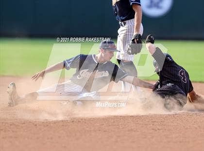 Thumbnail 1 in Keller vs. Rockwall-Heath (UIL 6A Final) photogallery.