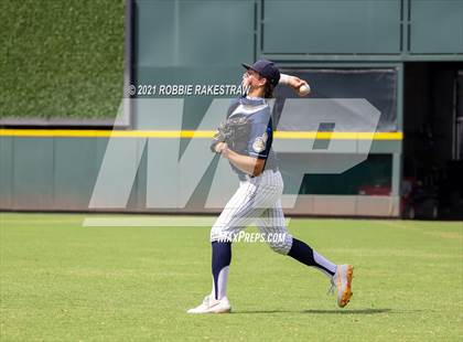 Thumbnail 2 in Keller vs. Rockwall-Heath (UIL 6A Final) photogallery.