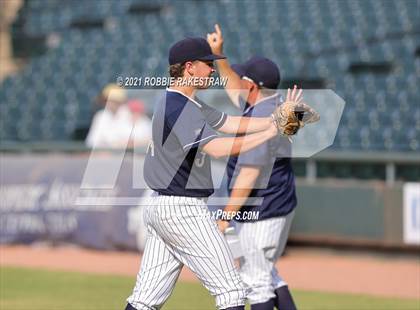 Thumbnail 1 in Keller vs. Rockwall-Heath (UIL 6A Final) photogallery.