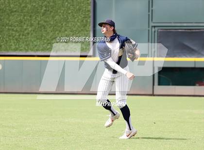 Thumbnail 3 in Keller vs. Rockwall-Heath (UIL 6A Final) photogallery.