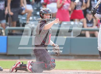 Thumbnail 3 in Keller vs. Rockwall-Heath (UIL 6A Final) photogallery.