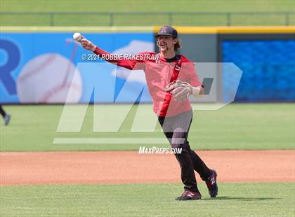 Thumbnail 1 in Keller vs. Rockwall-Heath (UIL 6A Final) photogallery.