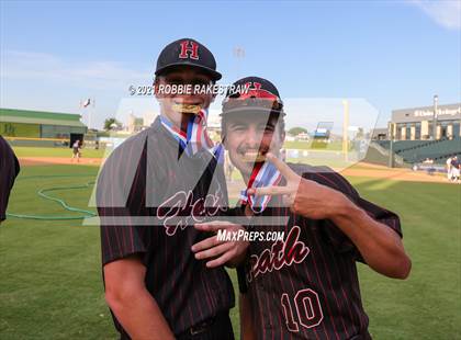 Thumbnail 1 in Keller vs. Rockwall-Heath (UIL 6A Final) photogallery.