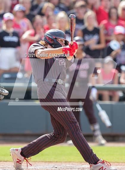 Thumbnail 3 in Keller vs. Rockwall-Heath (UIL 6A Final) photogallery.