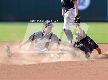 Thumbnail 3 in Keller vs. Rockwall-Heath (UIL 6A Final) photogallery.