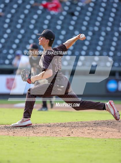 Thumbnail 1 in Keller vs. Rockwall-Heath (UIL 6A Final) photogallery.