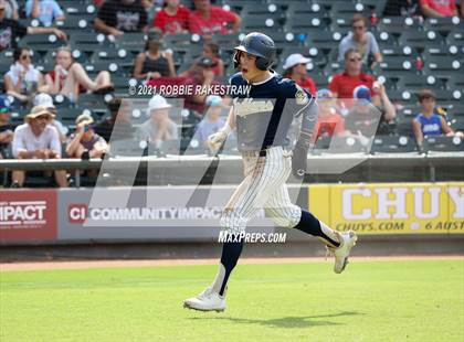 Thumbnail 1 in Keller vs. Rockwall-Heath (UIL 6A Final) photogallery.
