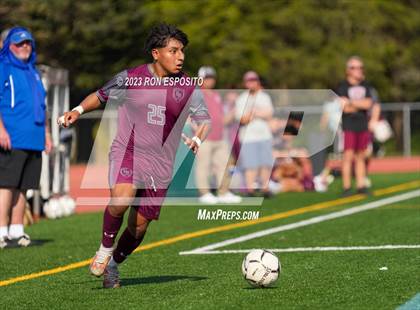 Thumbnail 2 in West Islip vs East Hampton(NYSPHSAA) photogallery.