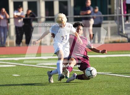 Thumbnail 2 in West Islip vs East Hampton(NYSPHSAA) photogallery.