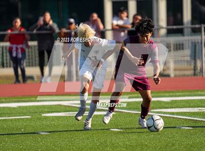 Thumbnail 1 in West Islip vs East Hampton(NYSPHSAA) photogallery.