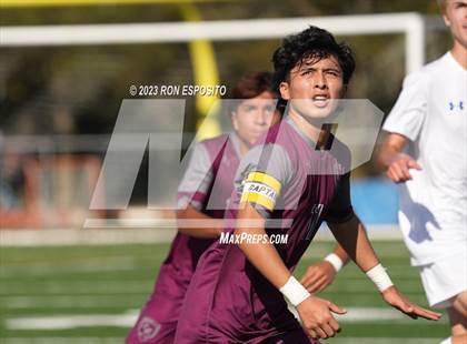 Thumbnail 3 in West Islip vs East Hampton(NYSPHSAA) photogallery.