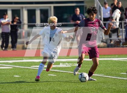 Thumbnail 1 in West Islip vs East Hampton(NYSPHSAA) photogallery.