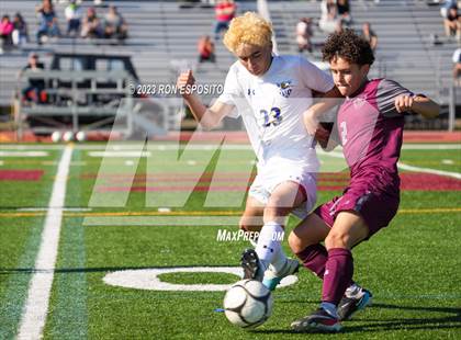Thumbnail 2 in West Islip vs East Hampton(NYSPHSAA) photogallery.