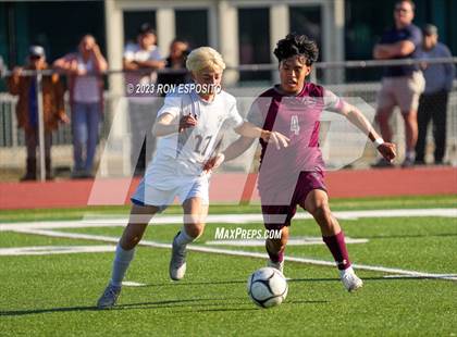 Thumbnail 2 in West Islip vs East Hampton(NYSPHSAA) photogallery.