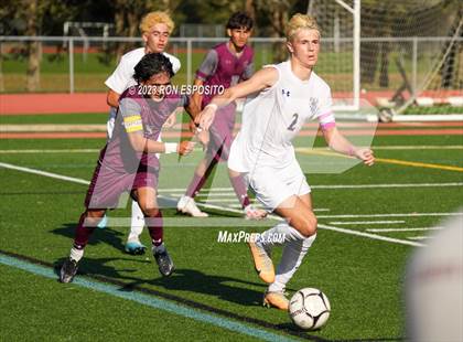 Thumbnail 3 in West Islip vs East Hampton(NYSPHSAA) photogallery.
