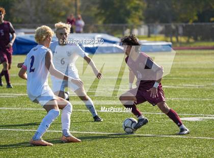 Thumbnail 3 in West Islip vs East Hampton(NYSPHSAA) photogallery.