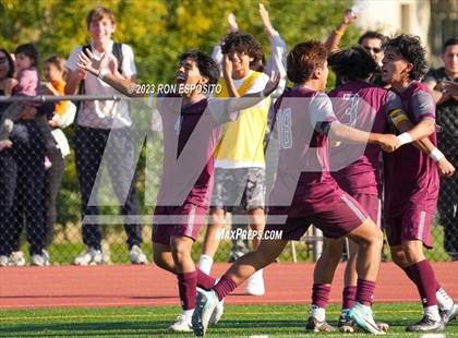 Thumbnail 3 in West Islip vs East Hampton(NYSPHSAA) photogallery.