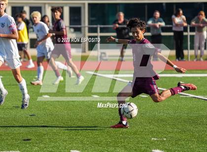 Thumbnail 2 in West Islip vs East Hampton(NYSPHSAA) photogallery.