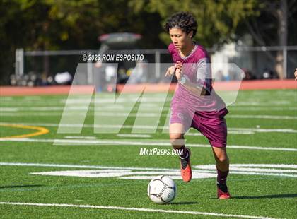 Thumbnail 2 in West Islip vs East Hampton(NYSPHSAA) photogallery.