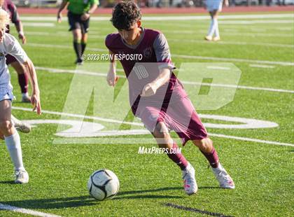 Thumbnail 1 in West Islip vs East Hampton(NYSPHSAA) photogallery.