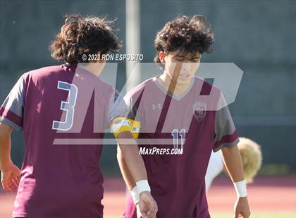 Thumbnail 3 in West Islip vs East Hampton(NYSPHSAA) photogallery.