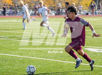 Thumbnail 3 in West Islip vs East Hampton(NYSPHSAA) photogallery.