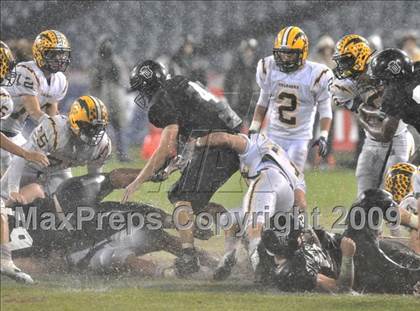 Thumbnail 2 in Edison vs. Servite (CIF SS PAC 5 Final) photogallery.