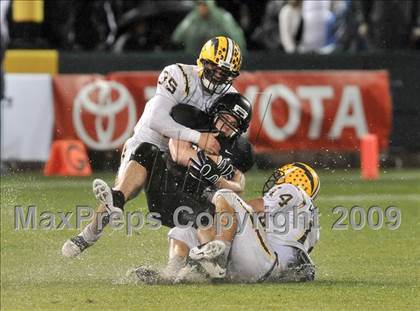 Thumbnail 2 in Edison vs. Servite (CIF SS PAC 5 Final) photogallery.