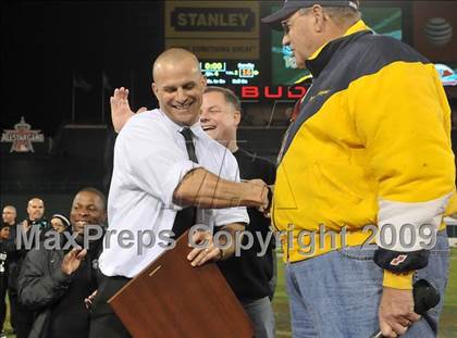 Thumbnail 2 in Edison vs. Servite (CIF SS PAC 5 Final) photogallery.