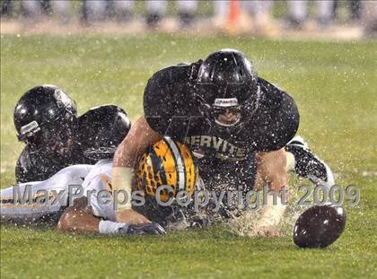 Thumbnail 1 in Edison vs. Servite (CIF SS PAC 5 Final) photogallery.