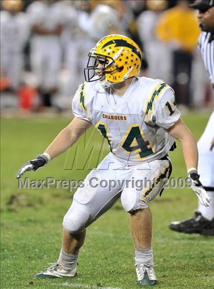 Thumbnail 3 in Edison vs. Servite (CIF SS PAC 5 Final) photogallery.