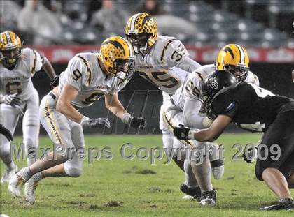 Thumbnail 1 in Edison vs. Servite (CIF SS PAC 5 Final) photogallery.