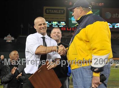 Thumbnail 1 in Edison vs. Servite (CIF SS PAC 5 Final) photogallery.