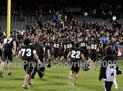 Thumbnail 1 in Edison vs. Servite (CIF SS PAC 5 Final) photogallery.