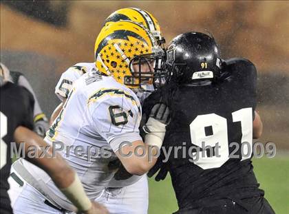 Thumbnail 1 in Edison vs. Servite (CIF SS PAC 5 Final) photogallery.