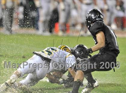 Thumbnail 3 in Edison vs. Servite (CIF SS PAC 5 Final) photogallery.