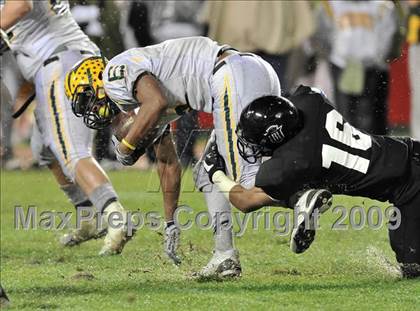 Thumbnail 1 in Edison vs. Servite (CIF SS PAC 5 Final) photogallery.