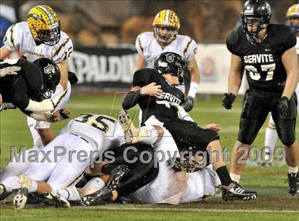 Thumbnail 2 in Edison vs. Servite (CIF SS PAC 5 Final) photogallery.